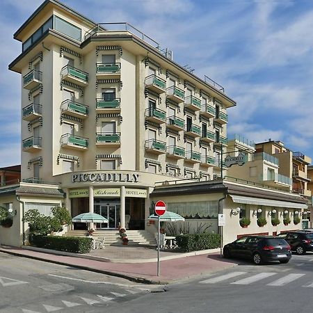 فندق ليدو دي كامايوريفي  هوتل بيكاديلي المظهر الخارجي الصورة